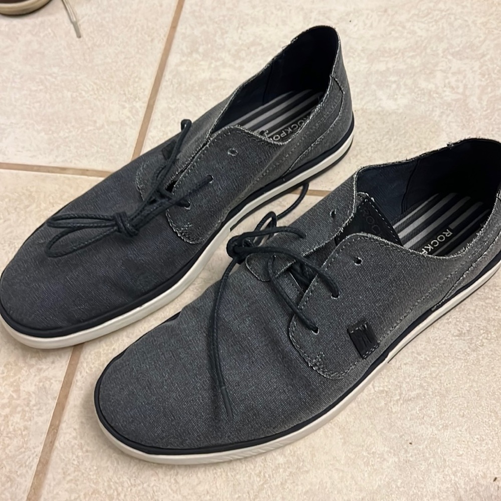 Rock port casual shoes size 10 M blue color